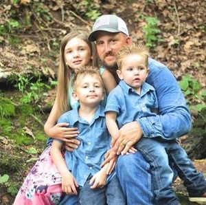 Meet your Posher, Cory